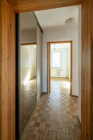 Mieszkanie 3-pokojowe Kraków Łobzów, ul. Adama Chmiela. Zdjęcie 1