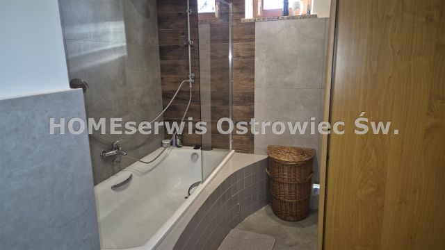 dom wolnostojący, 4 pokoje Ostrowiec Świętokrzyski Centrum. Zdjęcie 12