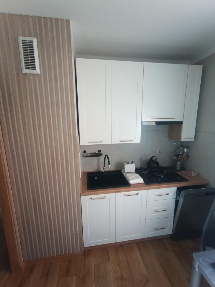 Mieszkanie 3-pokojowe Ostrowiec Świętokrzyski, os. Rosochy. Zdjęcie 6