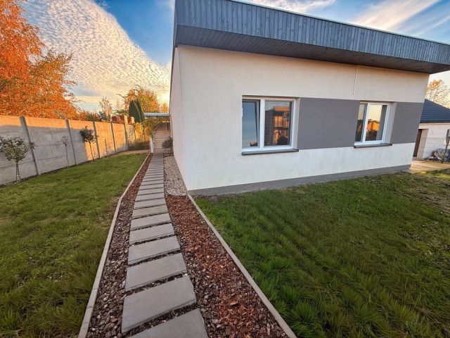 dom wolnostojący Ostrowieczno. Zdjęcie 1