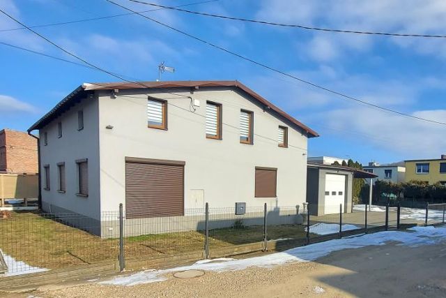 dom wolnostojący, 6 pokoi Orzech, ul. Wieczorków. Zdjęcie 2