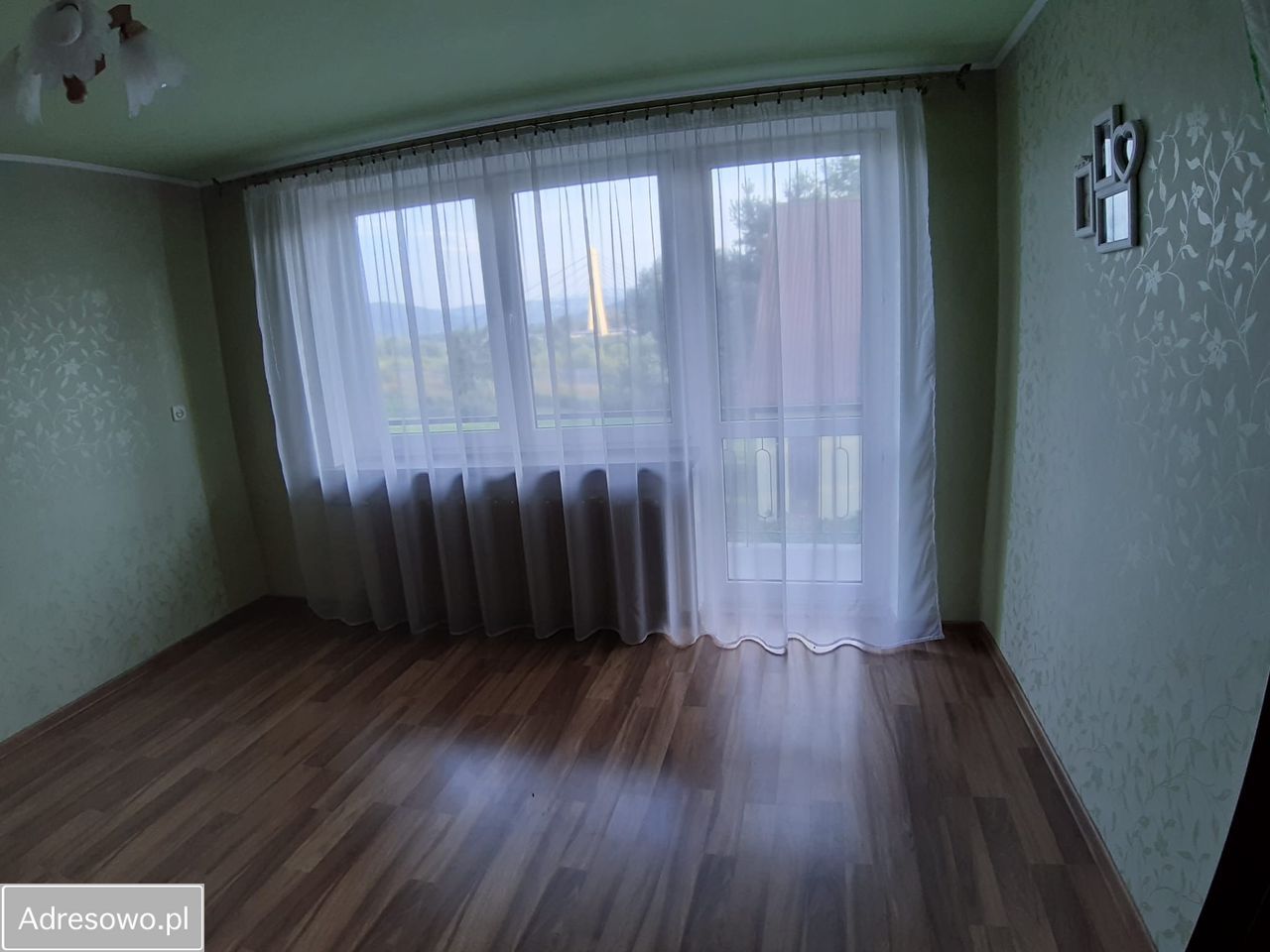 dom wolnostojący, 4 pokoje Zembrzyce. Zdjęcie 1