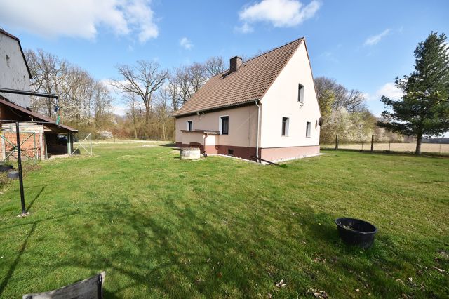 dom wolnostojący, 4 pokoje Przydroże Małe. Zdjęcie 11
