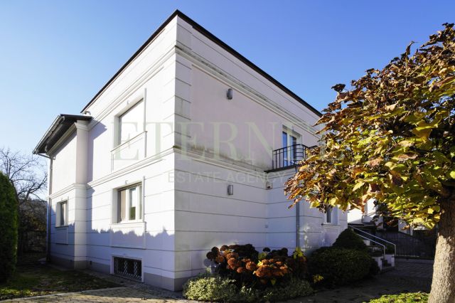 dom wolnostojący, 7 pokoi Kraków Bronowice, ul. Wojciecha Halczyna. Zdjęcie 3