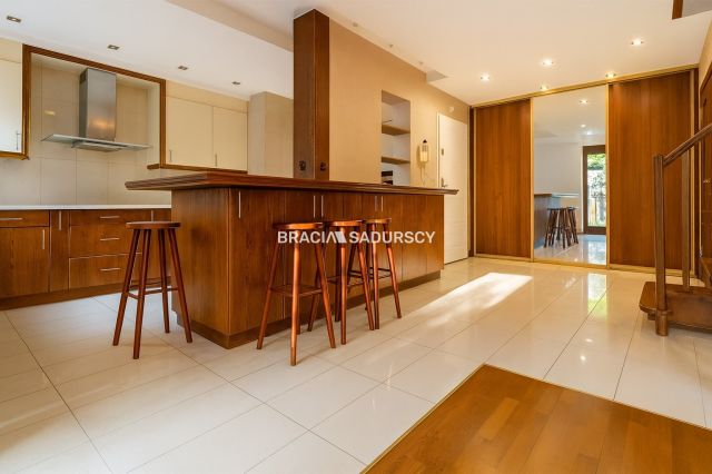 dom szeregowy, 5 pokoi Kraków Zwierzyniec, ul. Brzegowa. Zdjęcie 1