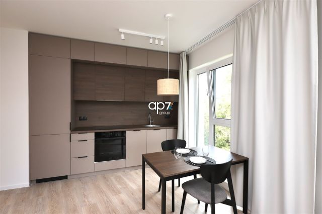 Mieszkanie 3-pokojowe Kraków Podgórze, ul. Ślusarska. Zdjęcie 3