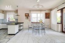 dom wolnostojący, 6 pokoi Łódź. Zdjęcie 4