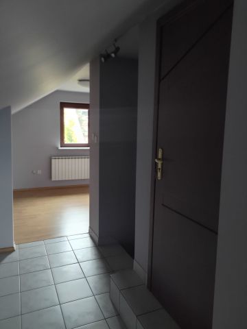 bliźniak, 9 pokoi Kielce, ul. Józefa Elsnera. Zdjęcie 9
