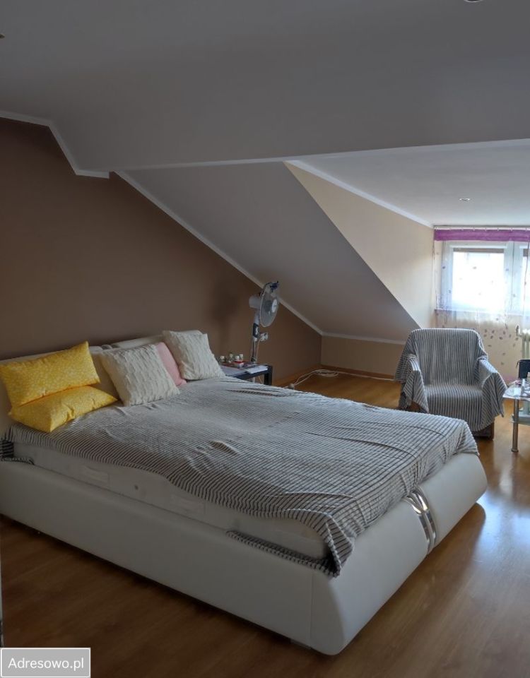 dom wolnostojący, 5 pokoi Inowrocław, ul. Czesława Janczarskiego. Zdjęcie 3