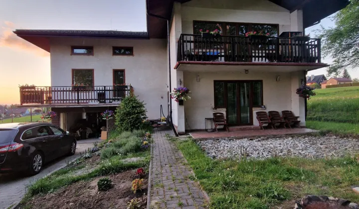 dom wolnostojący, 4 pokoje Bestwina, ul. Kwiatowa