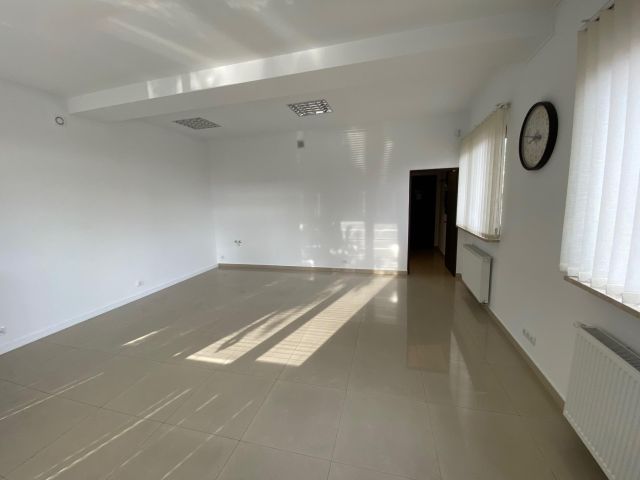 Lokal Zabierzów, ul. Rodziny Poganów. Zdjęcie 1