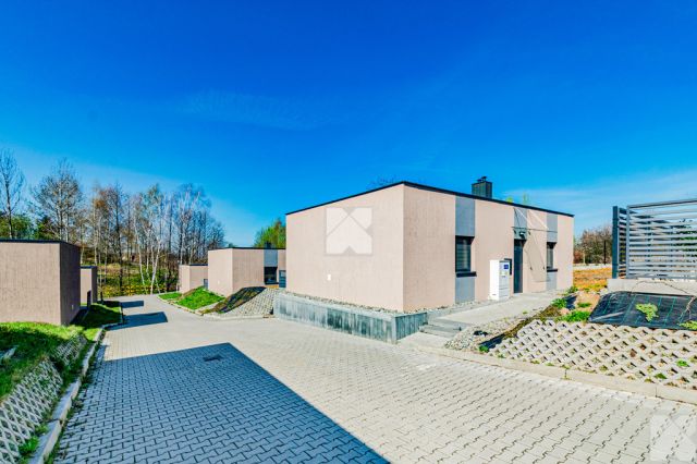 dom wolnostojący, 3 pokoje Rzeszów Słocina, ul. ks. Andrzeja Pasterczyka. Zdjęcie 4