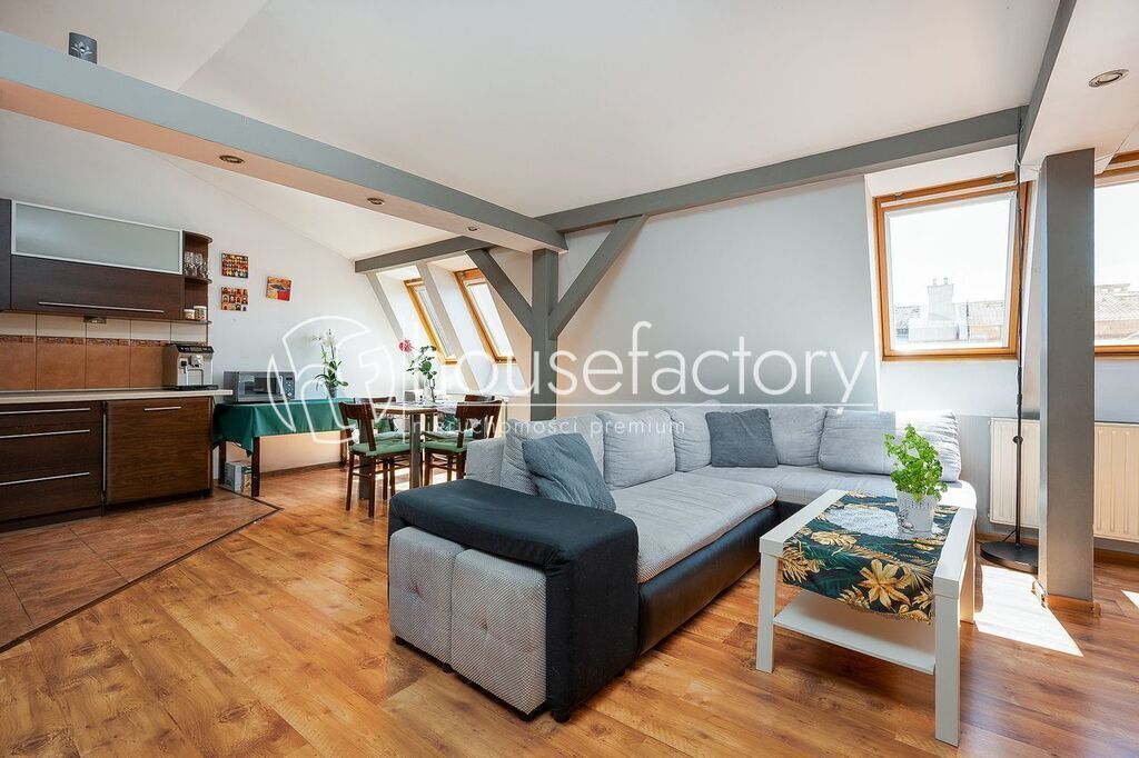 Mieszkanie 3-pokojowe Łódź, ul. Romanowska. Zdjęcie 1