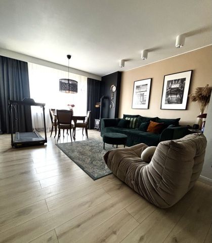 Mieszkanie 3-pokojowe Czarnowo. Zdjęcie 1