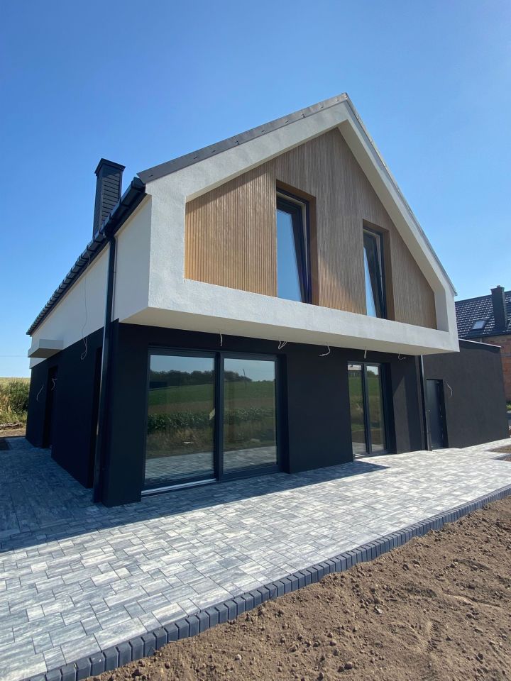 dom wolnostojący, 5 pokoi Mokra. Zdjęcie 5