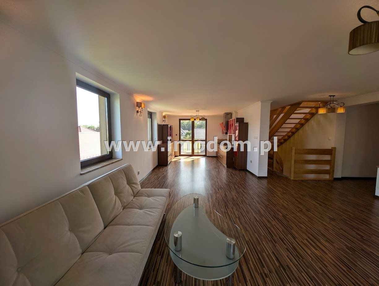 bliźniak, 6 pokoi Strzegom. Zdjęcie 21