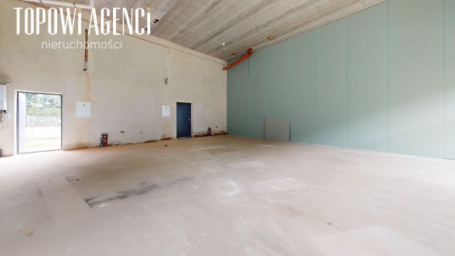 Lokal Łódź Górna, al. marsz. Edwarda Śmigłego-Rydza. Zdjęcie 4