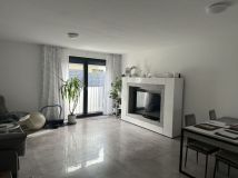 dom szeregowy, 5 pokoi Kębłowo