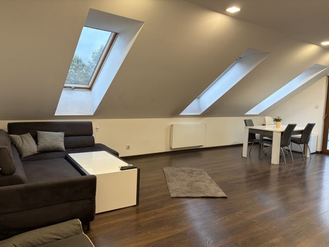 Mieszkanie 3-pokojowe Gliwice Żerniki, ul. Tarnogórska. Zdjęcie 1