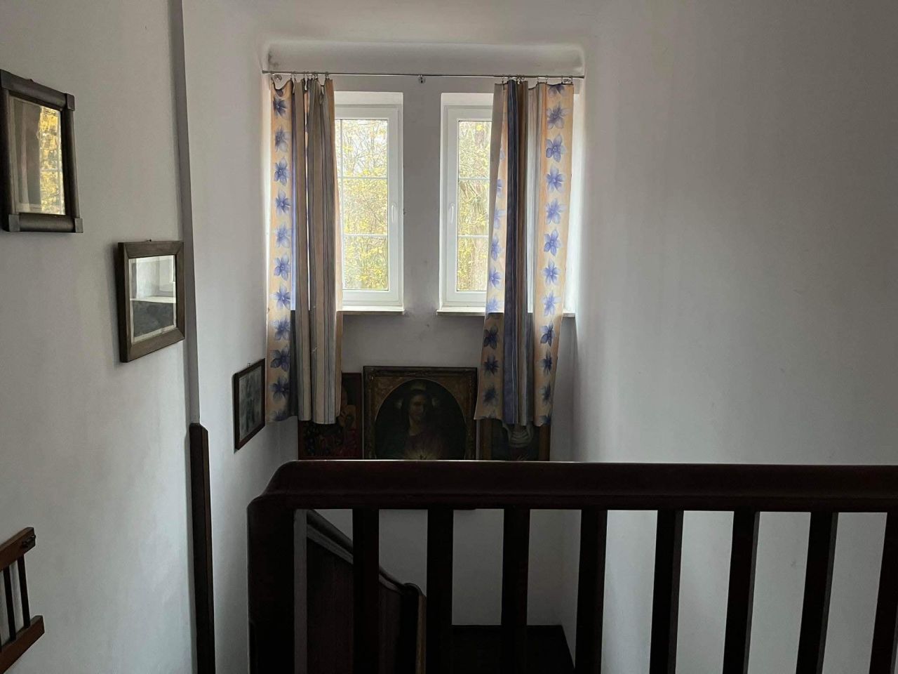 Biuro Piaseczno Zalesie Dolne, ul. Modrzewiowa. Zdjęcie 4