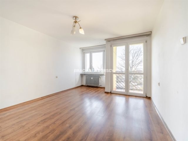 Mieszkanie 2-pokojowe Kraków Nowa Huta, os. Na Stoku. Zdjęcie 2