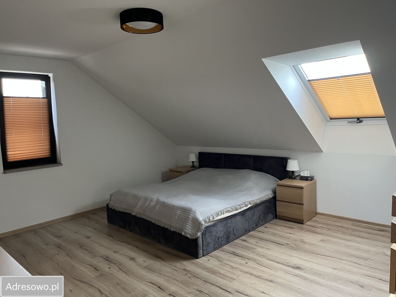 dom wolnostojący, 4 pokoje Kraków Nowa Huta, ul. Brzeska. Zdjęcie 2