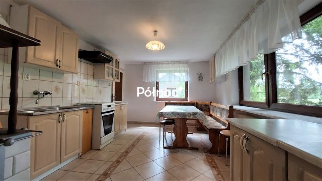dom wolnostojący, 6 pokoi Mokre. Zdjęcie 14