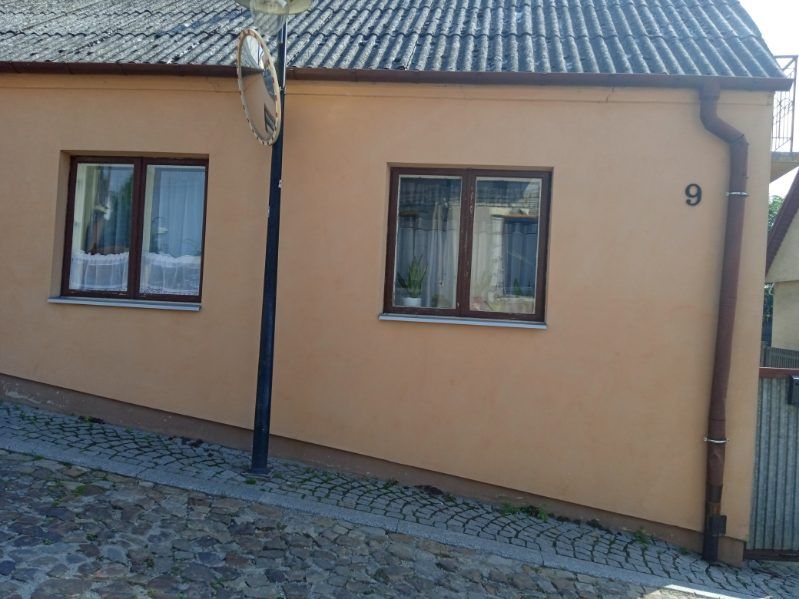 dom wolnostojący, 2 pokoje Bodzentyn, ul. Licealna. Zdjęcie 1