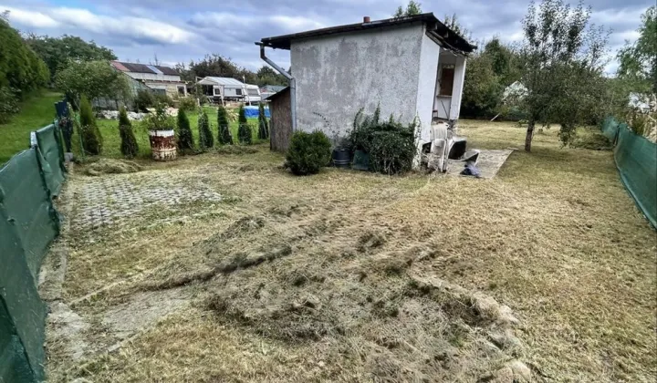 Działka rod Niekłonice