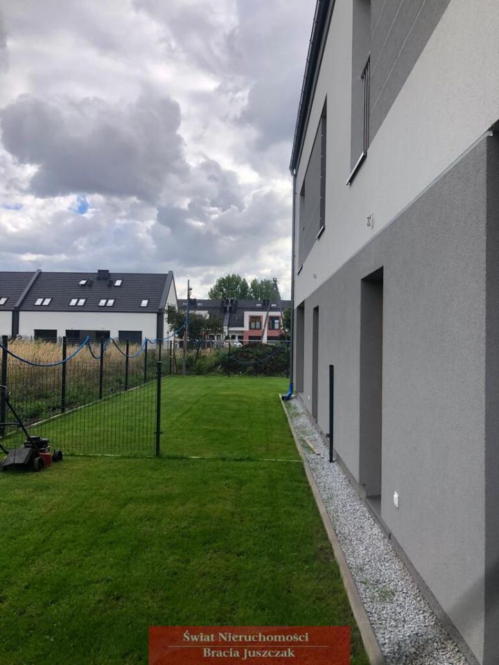 dom szeregowy, 5 pokoi Bielany Wrocławskie. Zdjęcie 7