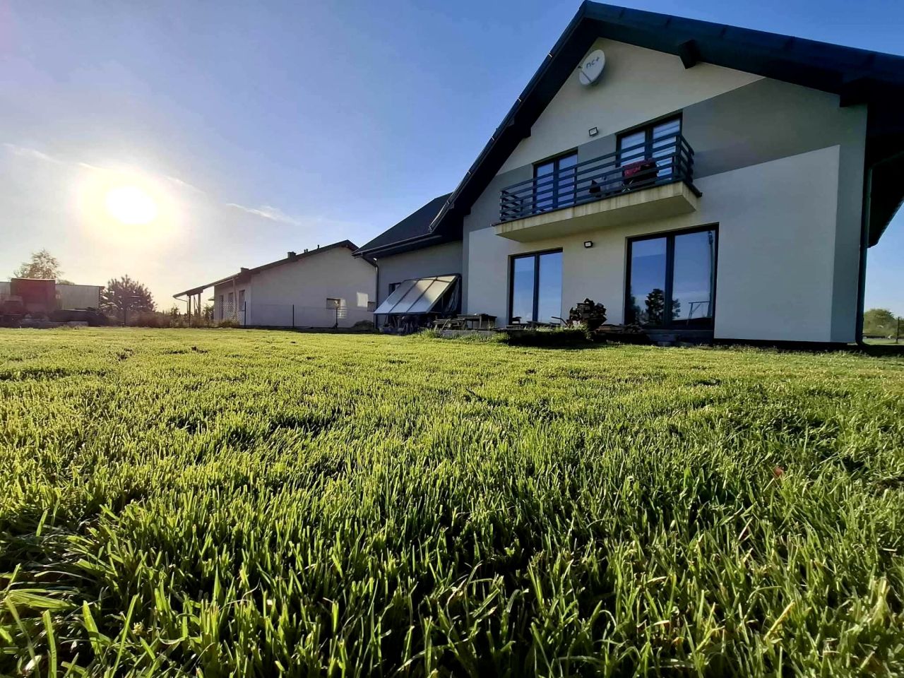 dom wolnostojący, 7 pokoi Nowy Sławacinek. Zdjęcie 12