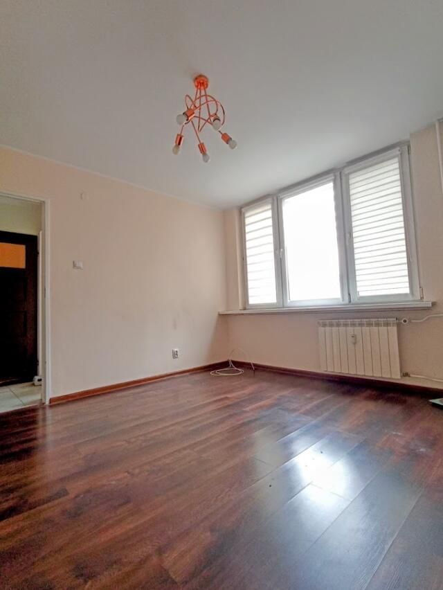 Mieszkanie 3-pokojowe Katowice Dąb, ul. Jabłoniowa. Zdjęcie 3