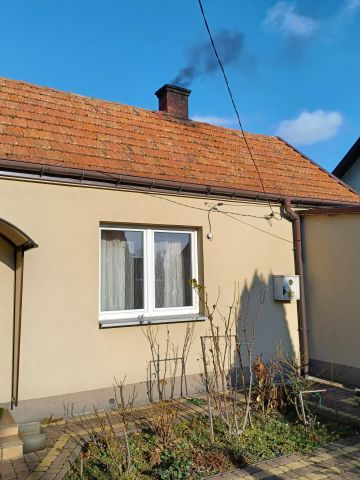 dom wolnostojący, 2 pokoje Kazimierza Wielka Ogrody, ul. Miodowa. Zdjęcie 1