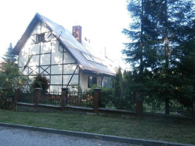 dom szeregowy, 7 pokoi Kartuzy, os. Zielone Wzgórze. Zdjęcie 4