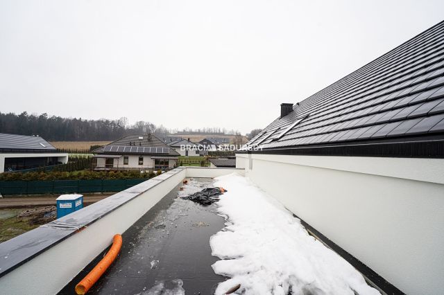 dom wolnostojący, 5 pokoi Zawada. Zdjęcie 14