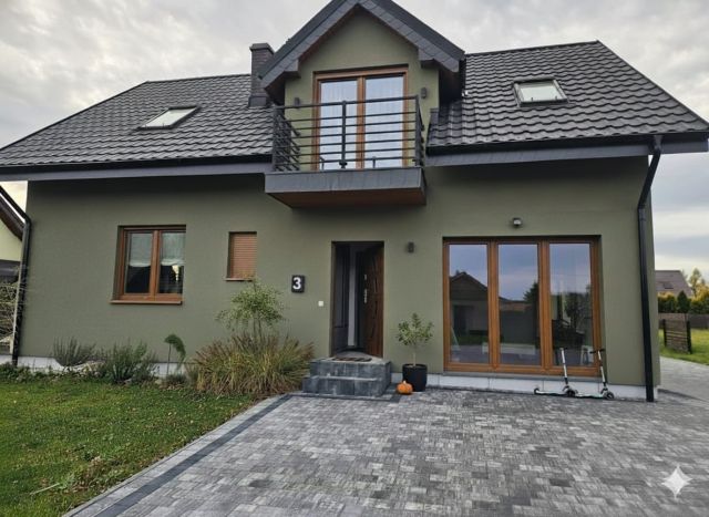 dom wolnostojący, 4 pokoje Łambinowice, ul. Wiśniowa. Zdjęcie 1