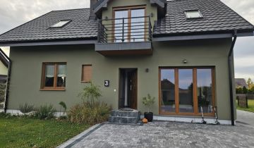 dom wolnostojący, 4 pokoje Łambinowice, ul. Wiśniowa