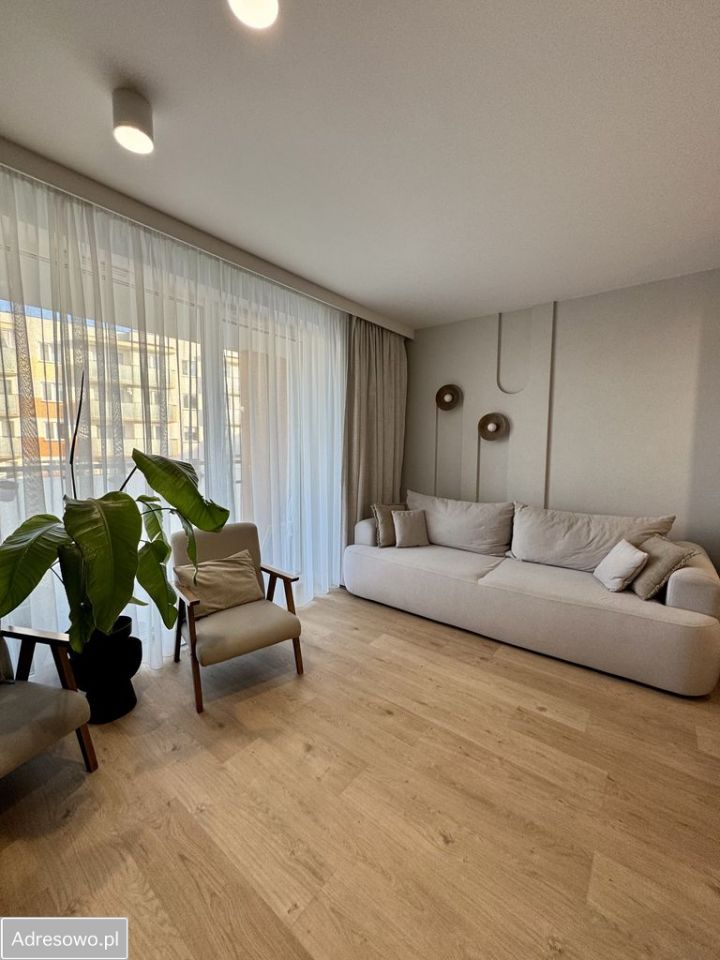 Mieszkanie 3-pokojowe Białystok Dojlidy, ul. Żubrów. Zdjęcie 2