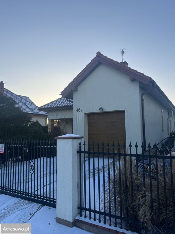 dom wolnostojący, 5 pokoi Radom Idalin, ul. Wyścigowa. Zdjęcie 3