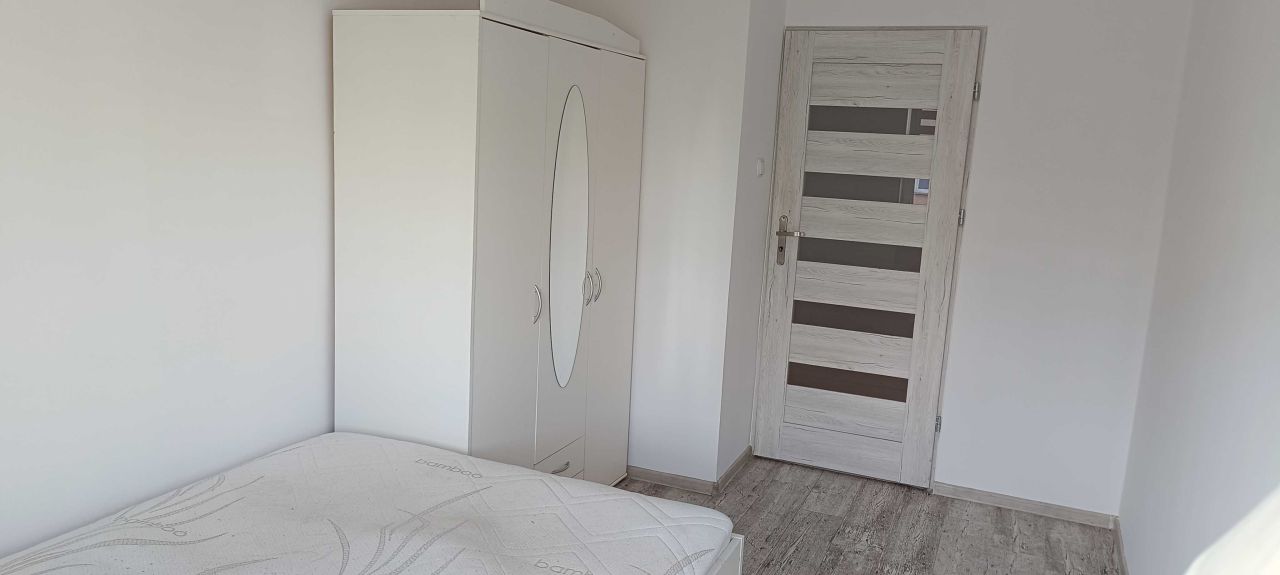 Mieszkanie 3-pokojowe Międzyrzec Podlaski. Zdjęcie 2