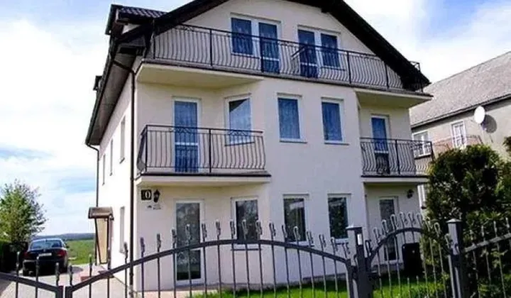 dom wolnostojący, 16 pokoi Jastrzębia Góra