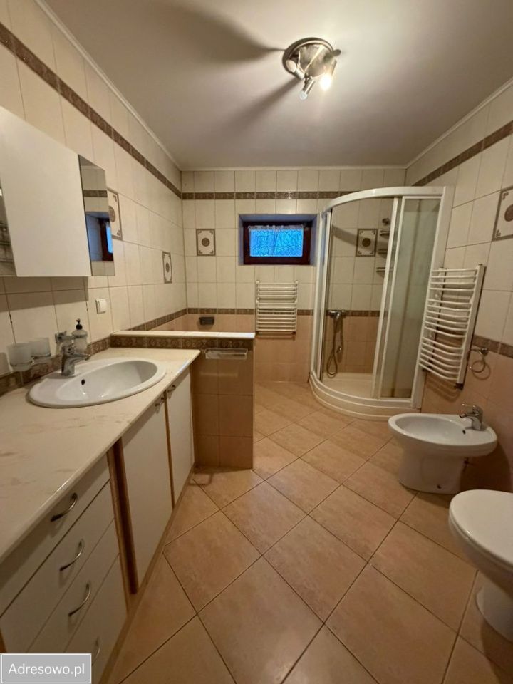 dom wolnostojący, 8 pokoi Czechowice-Dziedzice, ul. Polna. Zdjęcie 3