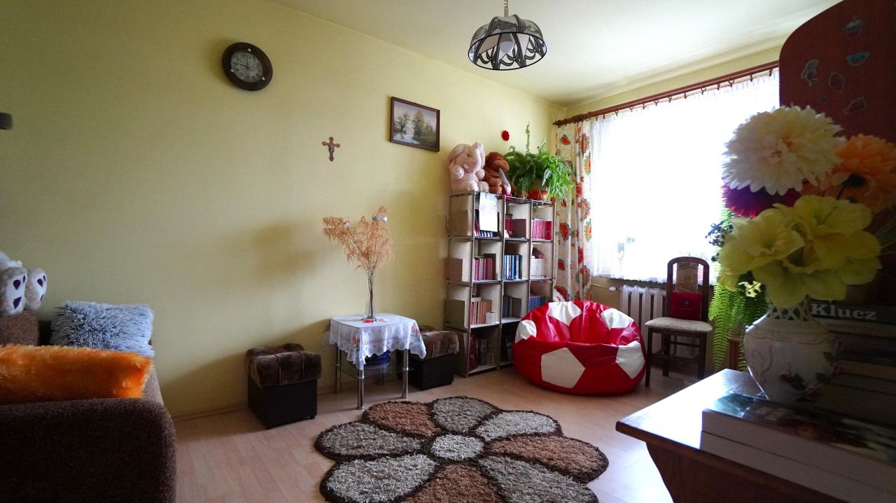 Mieszkanie 4-pokojowe Gorlice. Zdjęcie 3