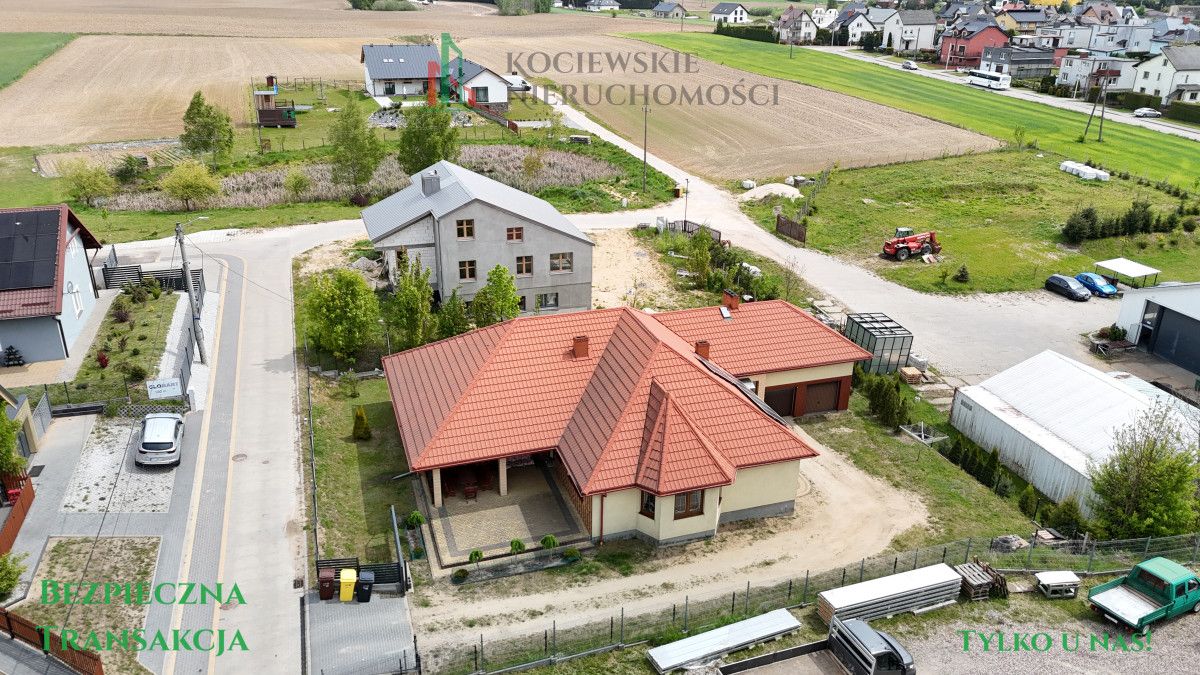 dom wolnostojący, 6 pokoi Lubichowo, ul. Parkowa. Zdjęcie 2