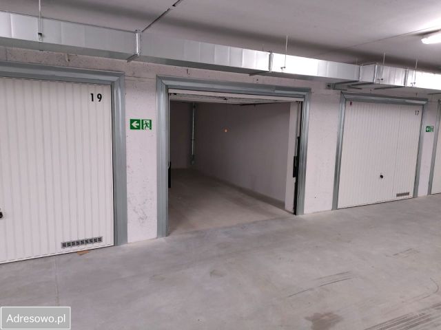 Garaż/miejsce parkingowe Zielona Góra Centrum, ul. Zdrojowa. Zdjęcie 1