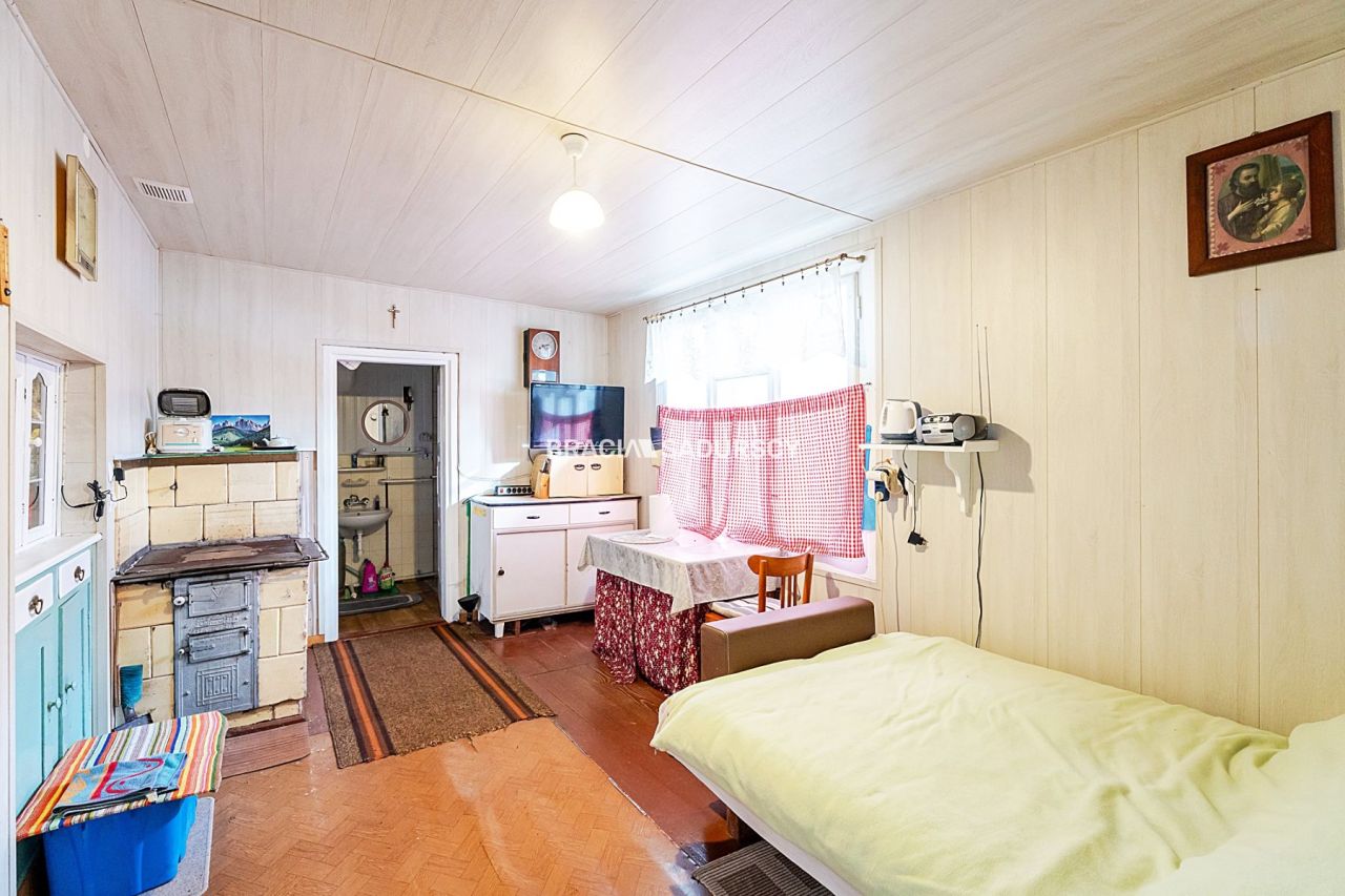 dom wolnostojący, 2 pokoje Grabie. Zdjęcie 18