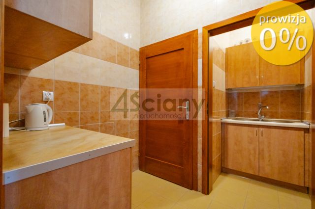 Hala/magazyn Konary. Zdjęcie 17