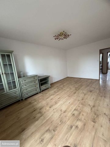 Mieszkanie 3-pokojowe Śrem, ul. Konstytucji 3 Maja. Zdjęcie 1