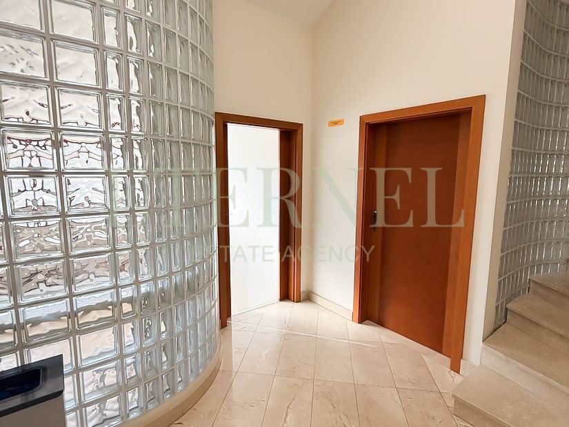 Biuro Kraków Prądnik Czerwony, ul. Jana Pawła Woronicza. Zdjęcie 17