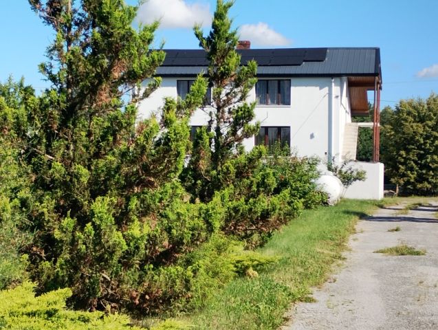 dom wolnostojący, 4 pokoje Chełm. Zdjęcie 1